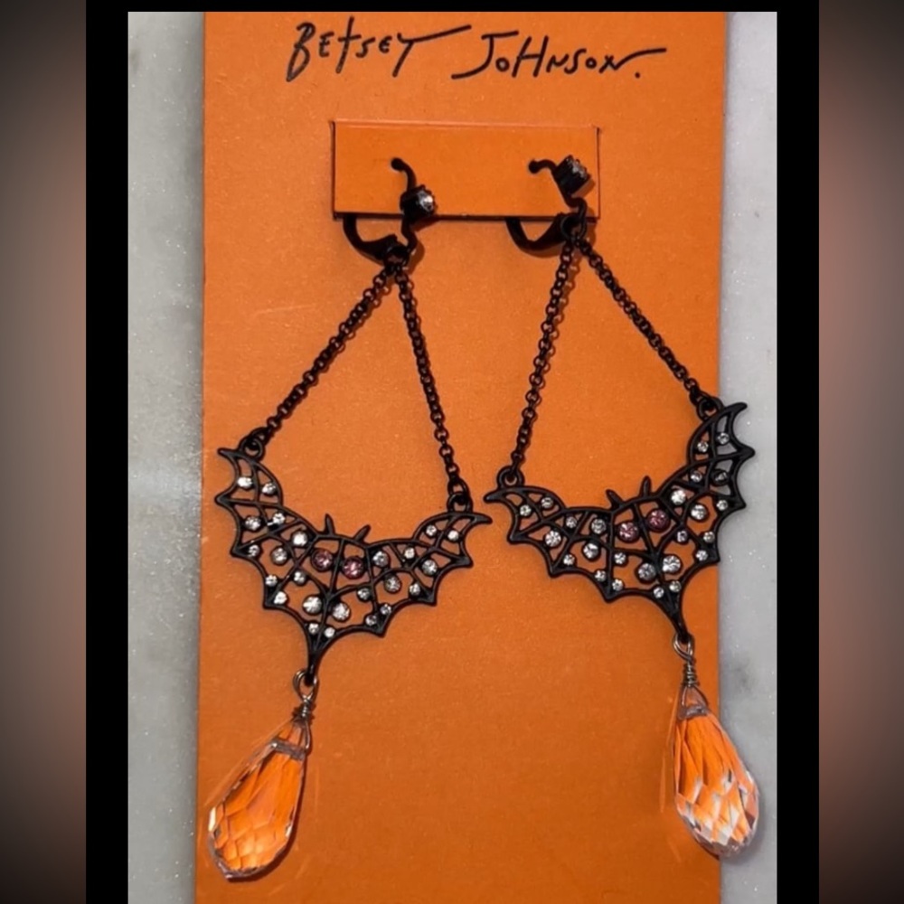BETSEY JOHNSON Halloween Crystal-Accented Bat Chandelier Dangle Earrings NEW NWT